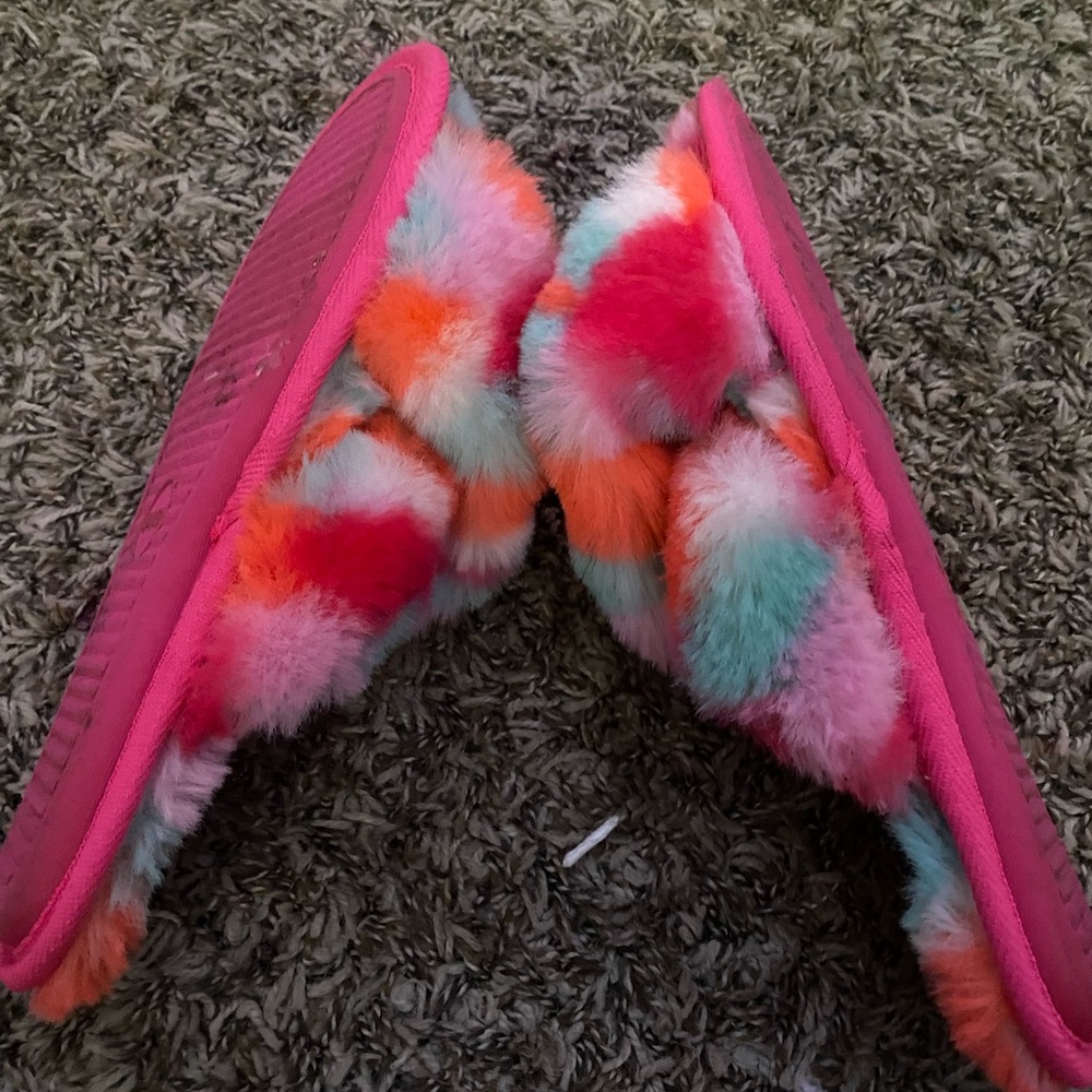 Colorful Fuzzy Slippers - Picture 2 of 3